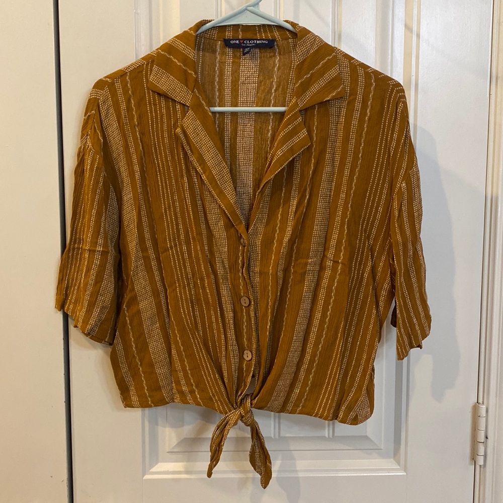 Breezy button and tie blouse